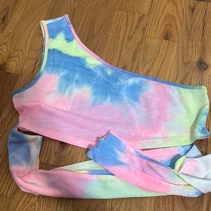 One shoulder tie dye crop top with wrap around tie